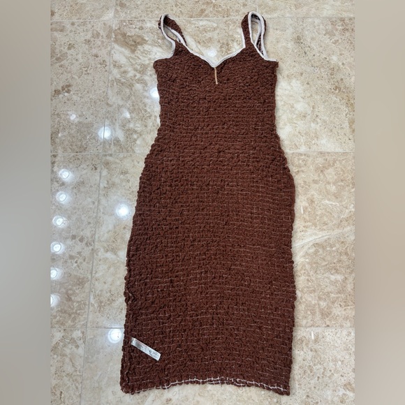 Free People Set the Bar Smocked MIDI Dress. Brown. Size XS - Picture 11 of 12